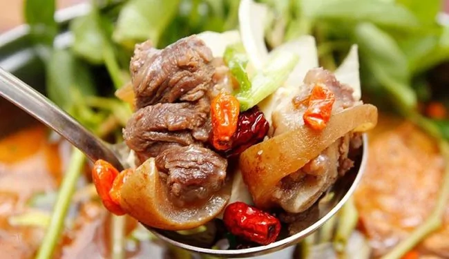 Bò hầm sa tế - 100 món ăn Việt